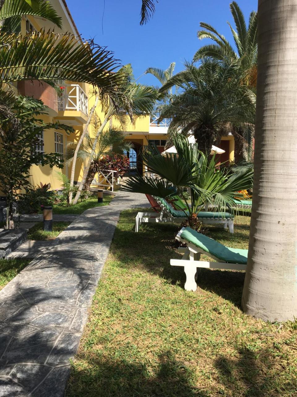 Las Palmeras De Huanchaco Eksteriør billede
